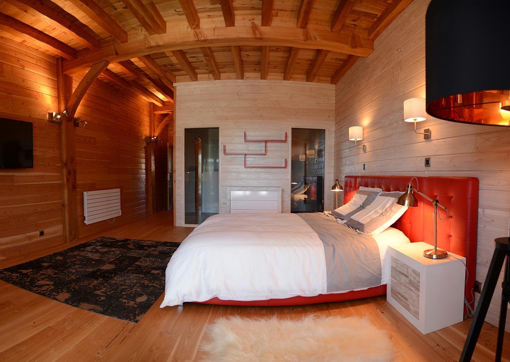 Longes Domaine Du Mont Monnet - Chambre D'Hotes & Gite מראה חיצוני תמונה
