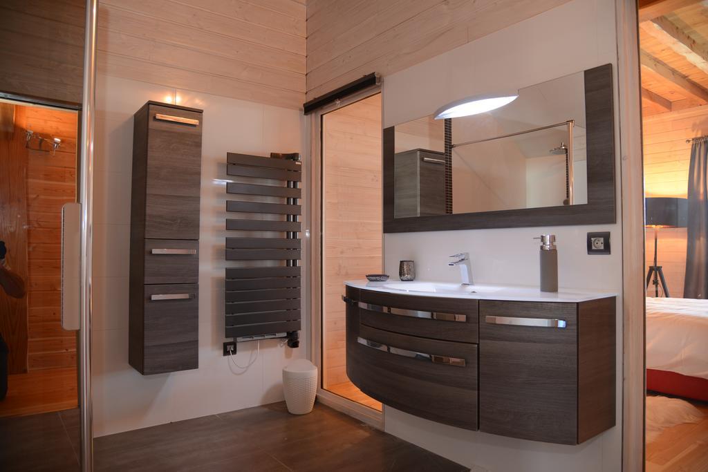 Longes Domaine Du Mont Monnet - Chambre D'Hotes & Gite מראה חיצוני תמונה
