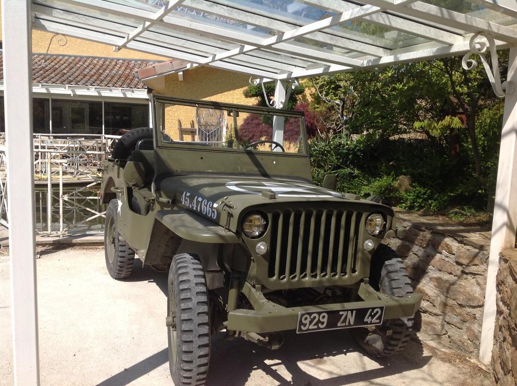 Longes Domaine Du Mont Monnet - Chambre D'Hotes & Gite מראה חיצוני תמונה