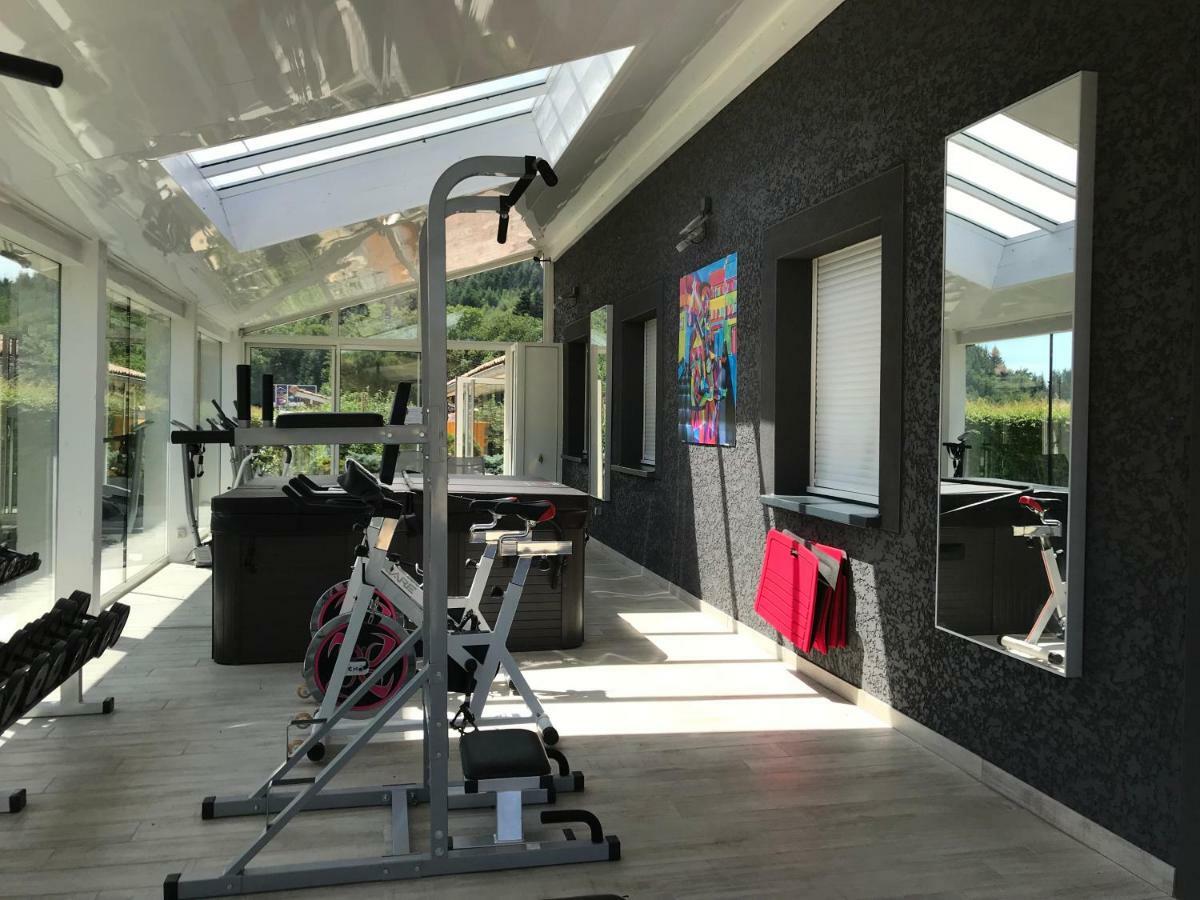 Longes Domaine Du Mont Monnet - Chambre D'Hotes & Gite מראה חיצוני תמונה